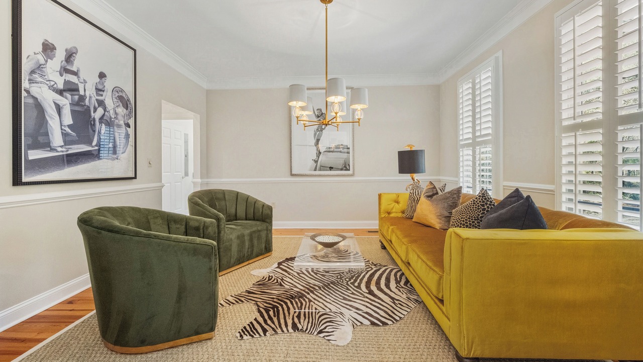 Photo of Livingroom in Debordieu Colony