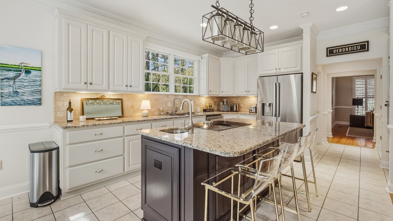Photo of Kitchen in Debordieu Colony