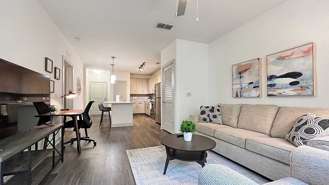 Photo of Livingroom in Carver City - Lincoln Gardens