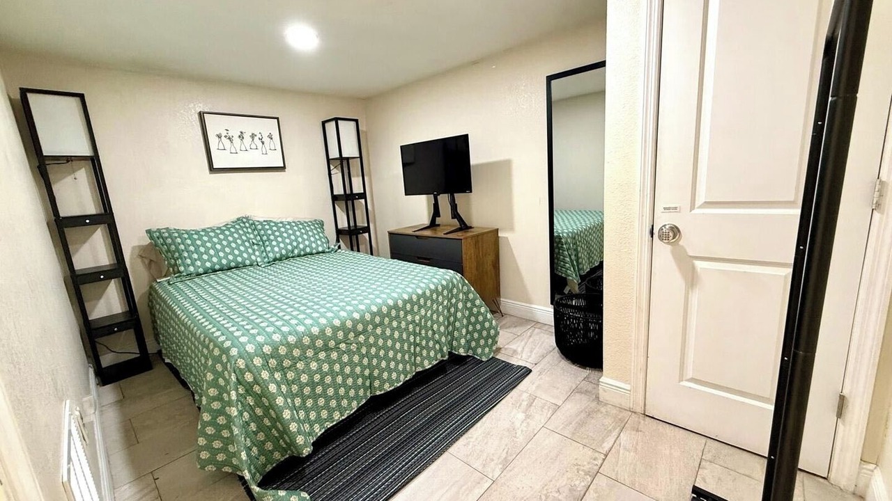Photo of Bedroom in St. Petersburg - Clearwater