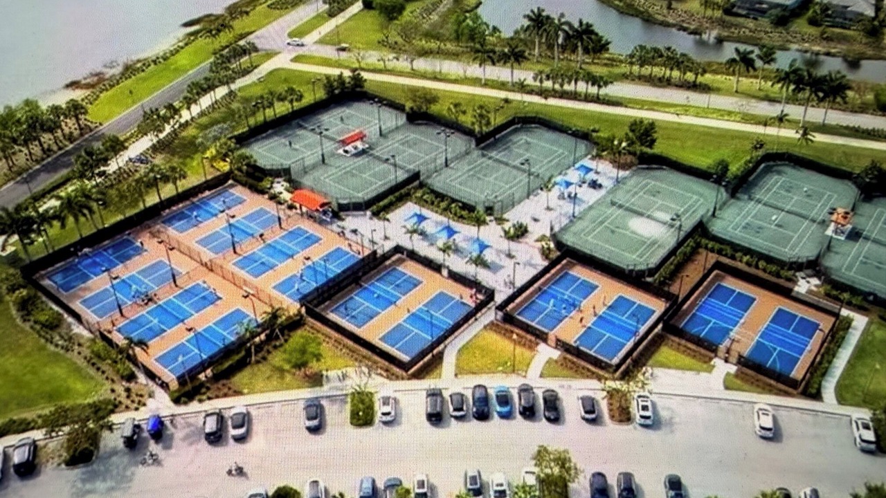 Photo of Outdoor in Lely