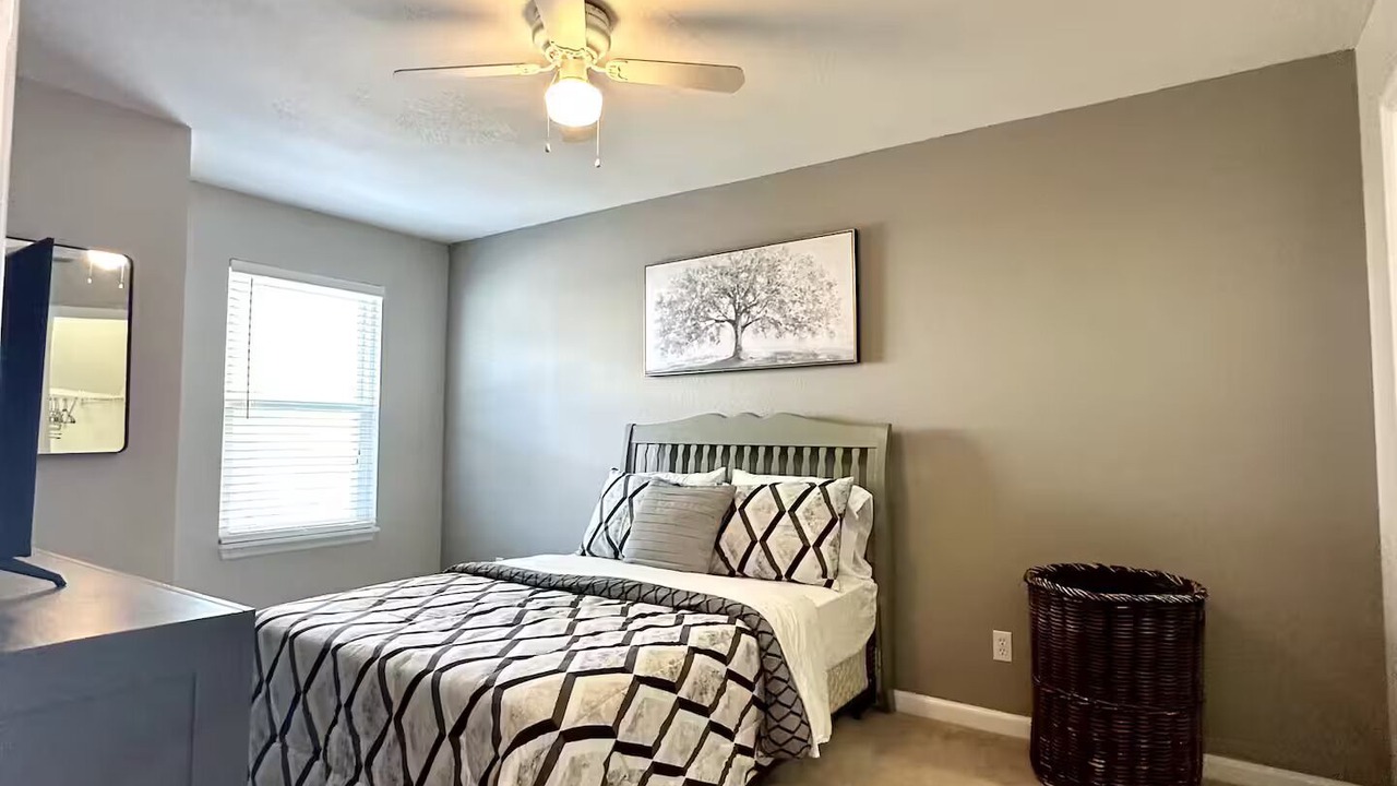 Photo of Bedroom in Casselberry