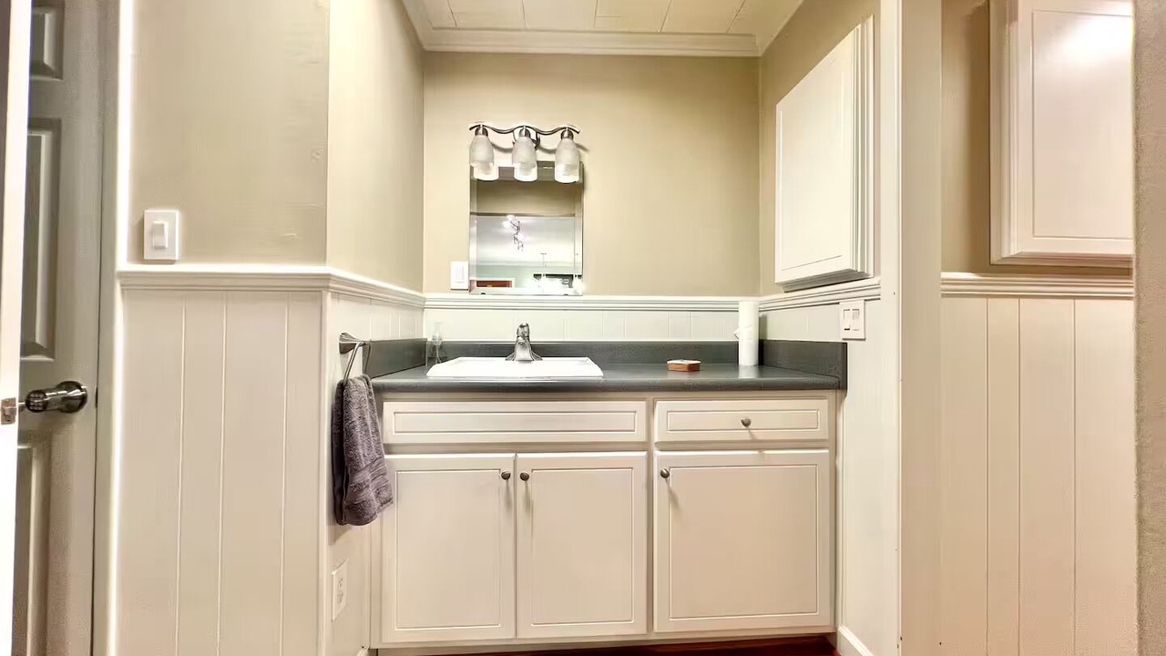 Photo of Bathroom in Sampson County