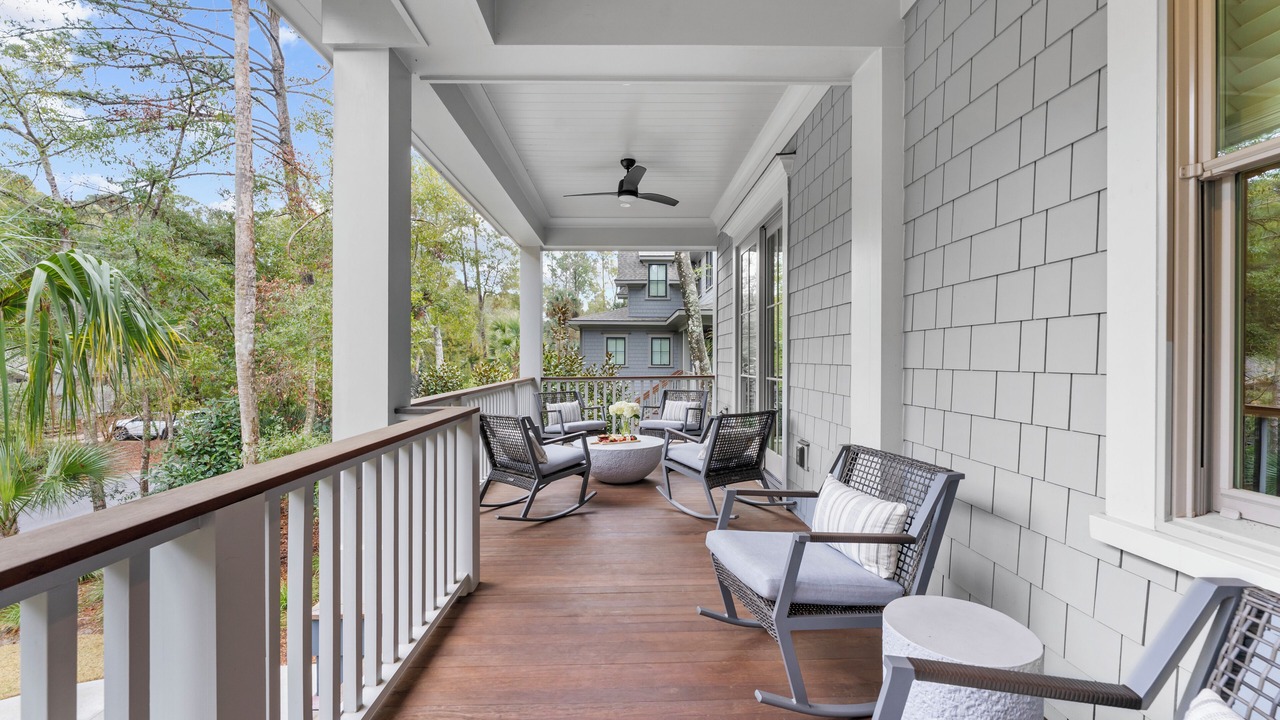 Photo of Patio Balcony in West Beach