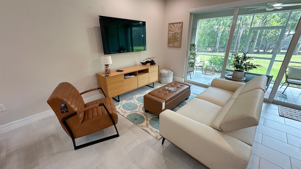 Photo of Livingroom in Naples