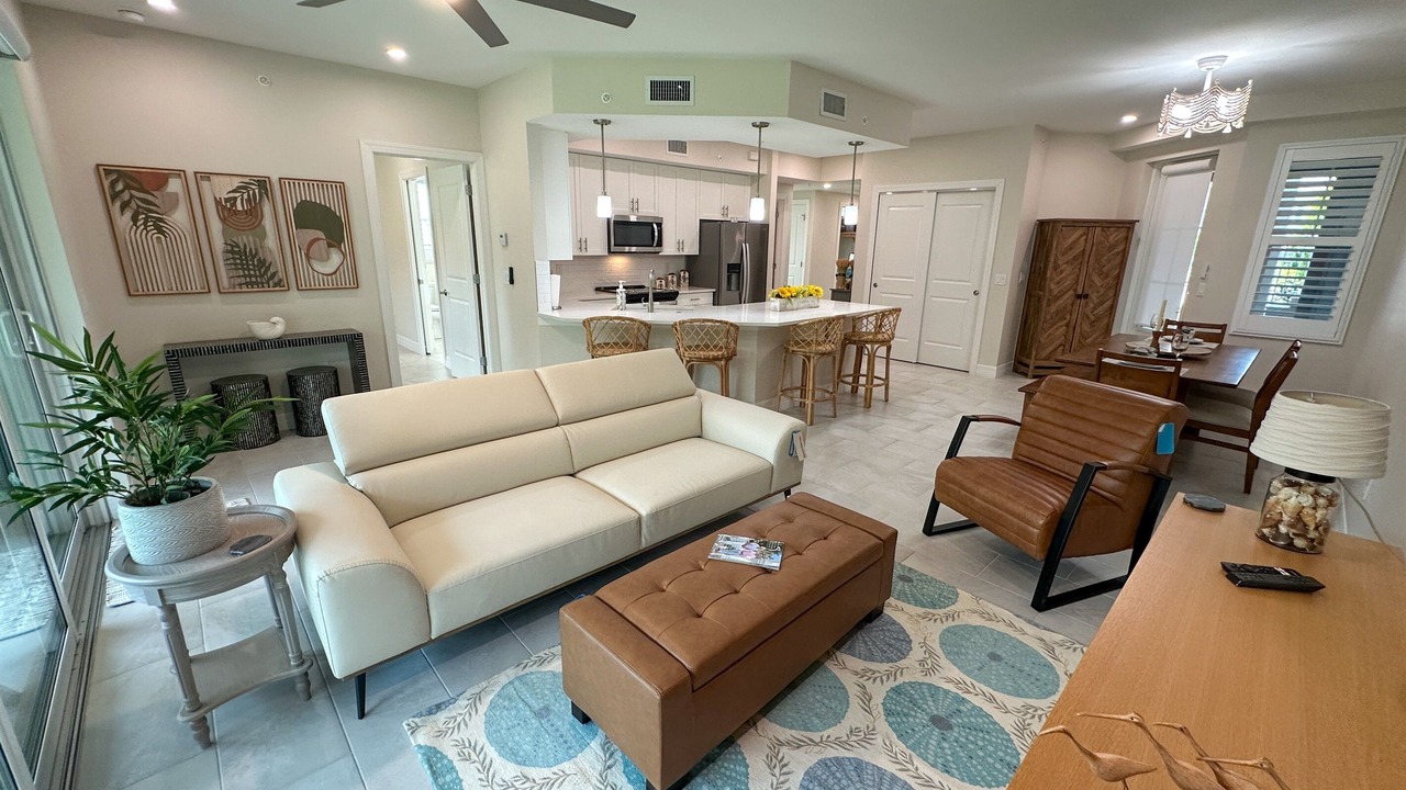 Photo of Livingroom in Naples