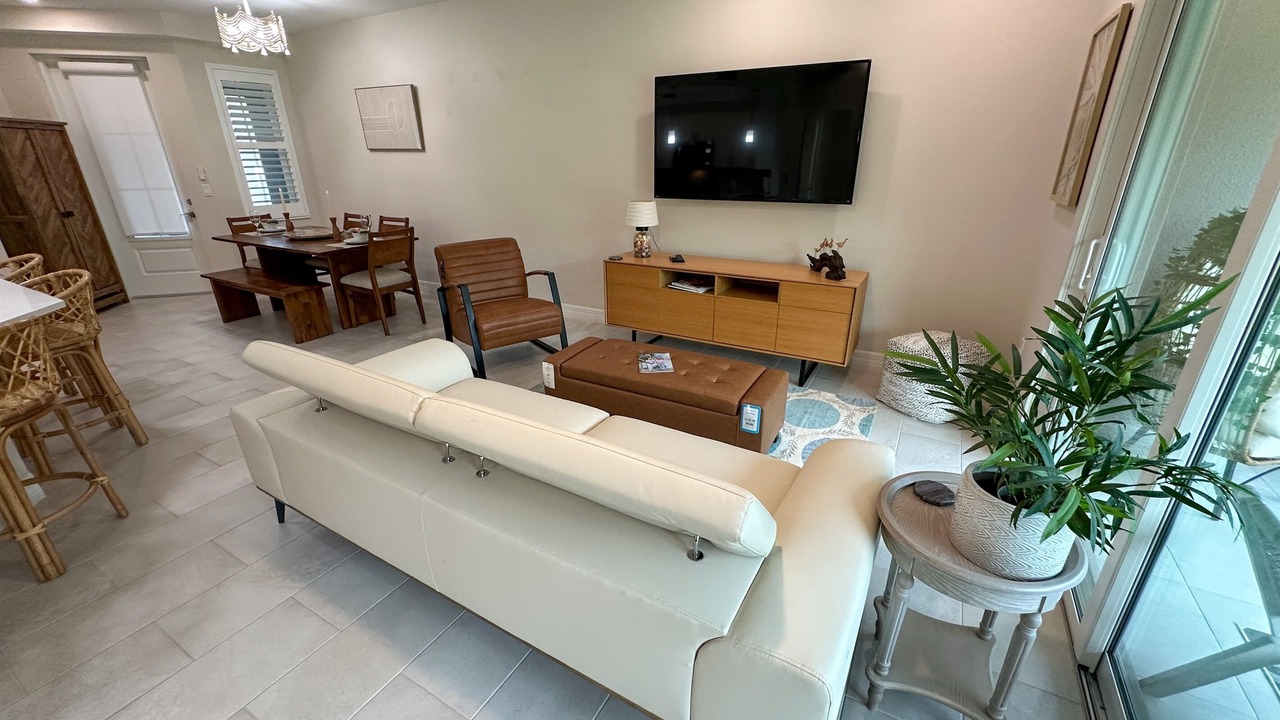 Photo of Livingroom in Naples