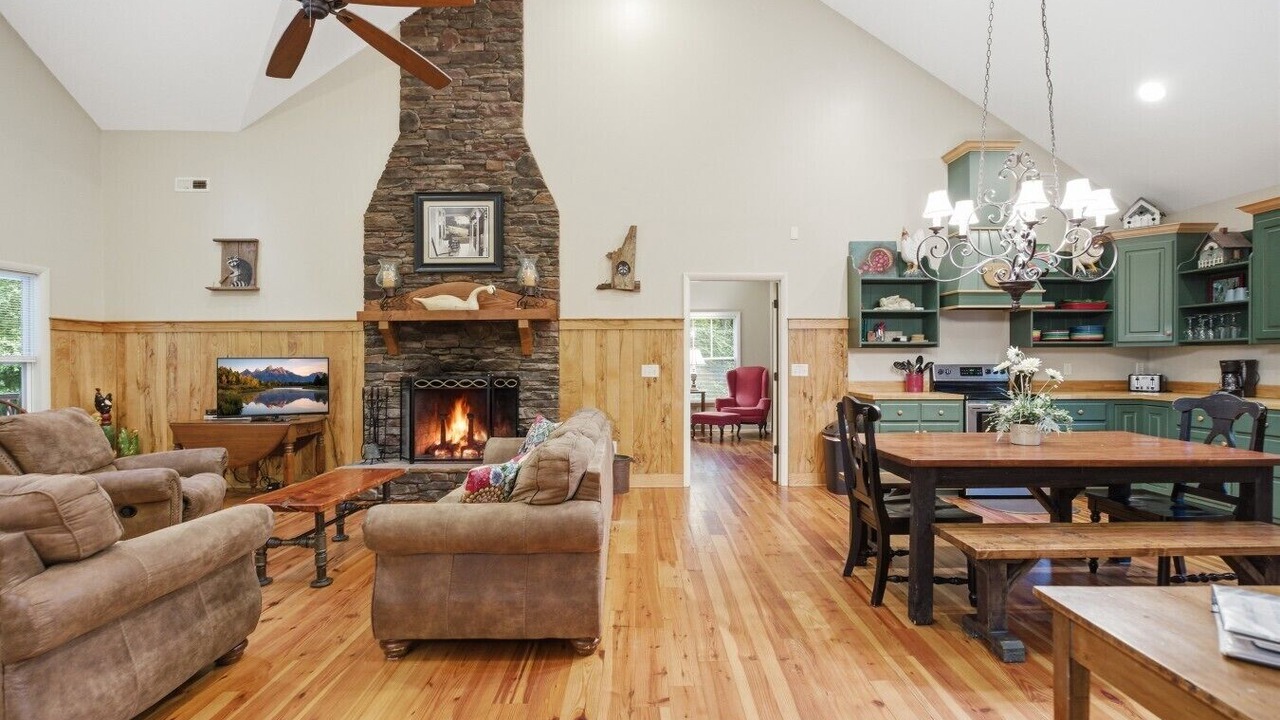 Photo of Livingroom in Marietta