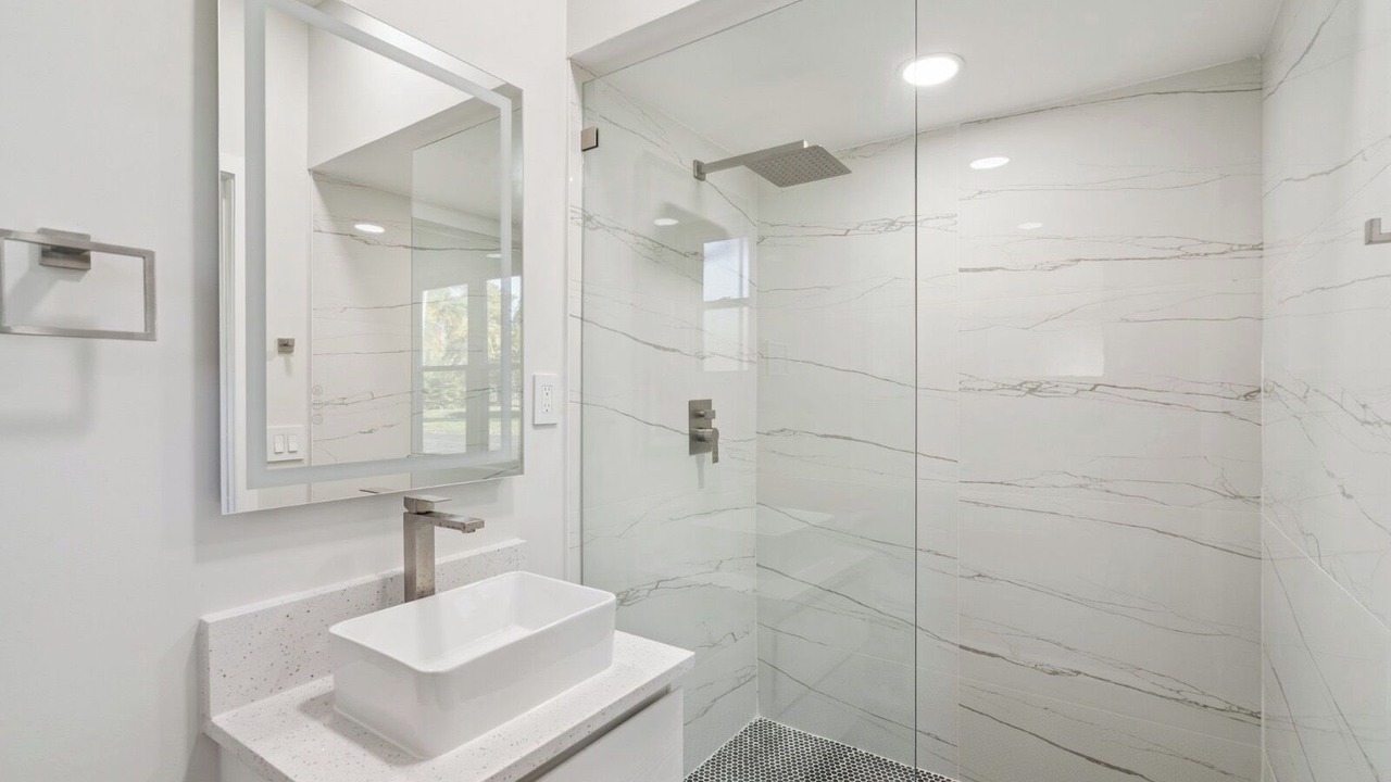 Photo of Bathroom in Pine Castle