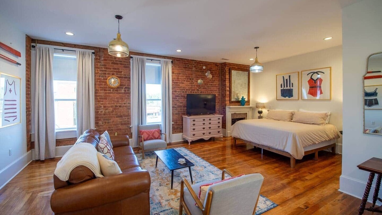 Photo of Bedroom in Seneca