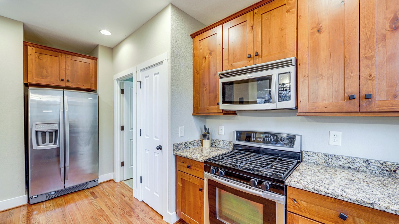 Photo of Kitchen in Bear Lake Reserve