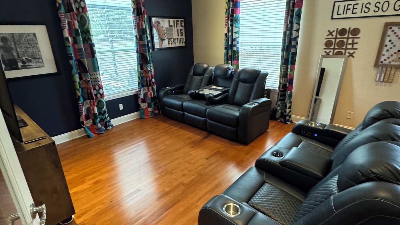 Photo of Livingroom in DeLand