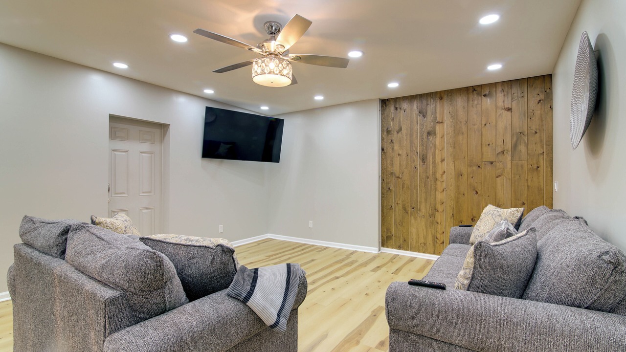 Photo of Livingroom in Banks County