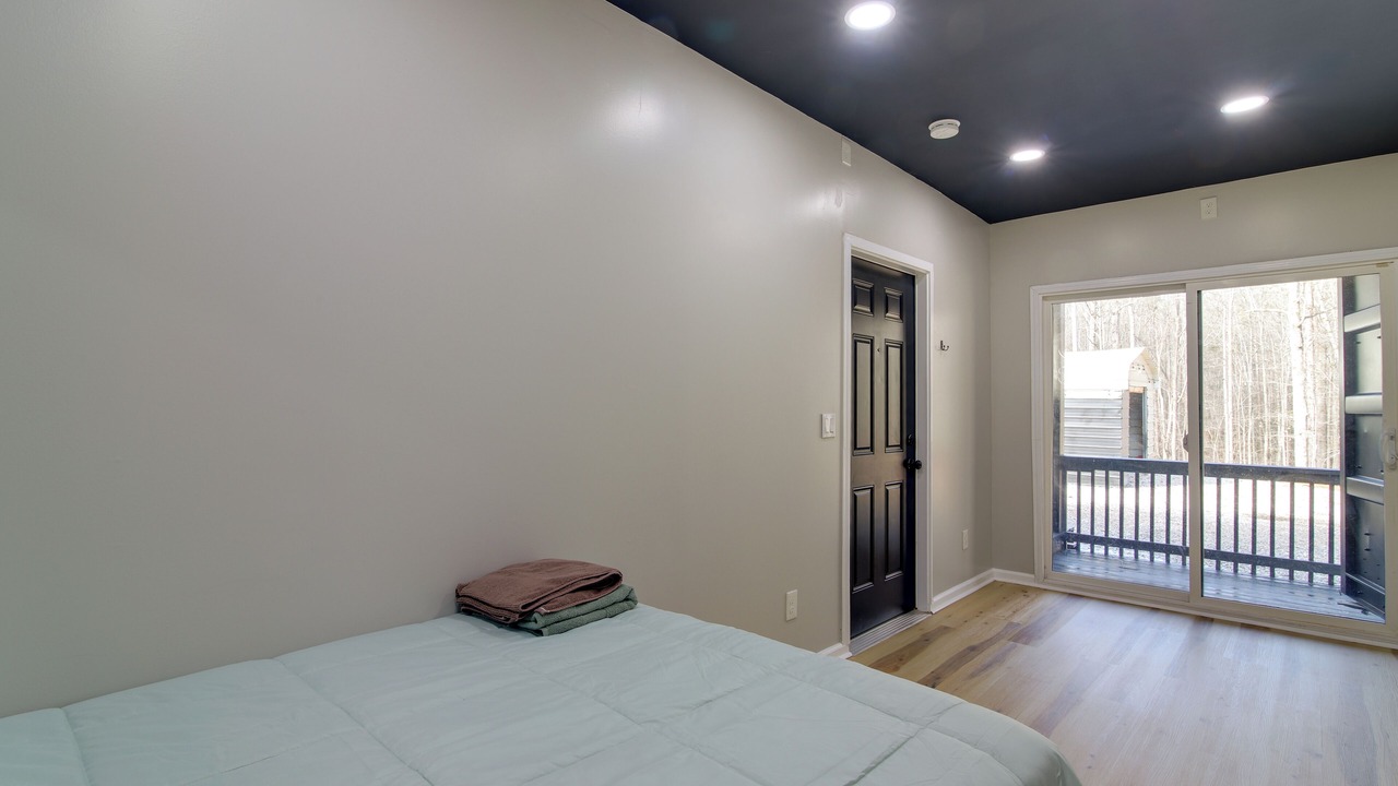 Photo of Bedroom in Banks County