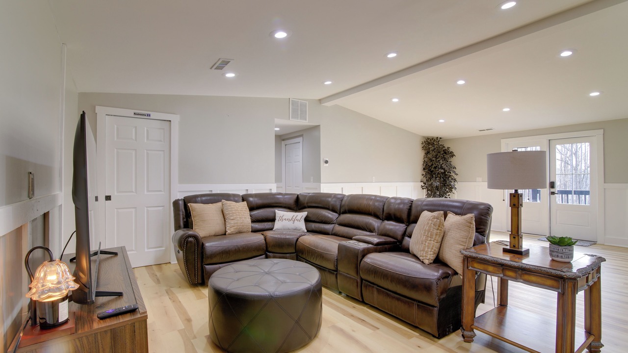 Photo of Livingroom in Banks County