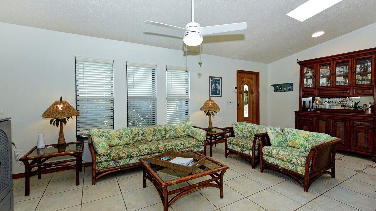 Photo of Livingroom in Indian River Estates