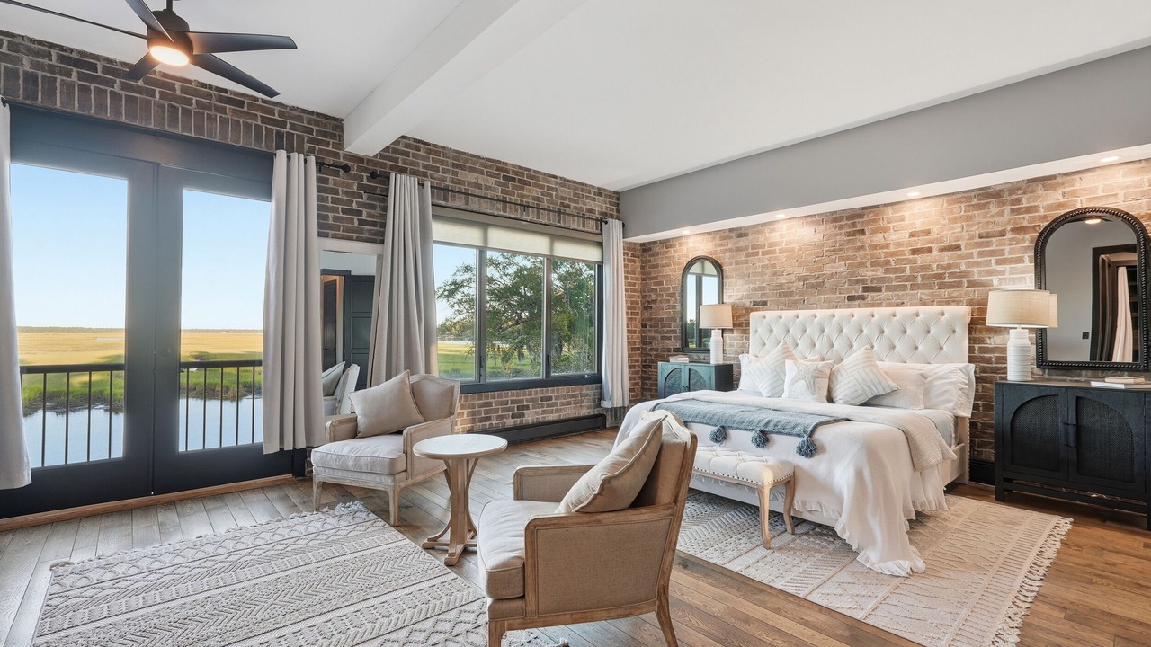 Photo of Bedroom in Midway