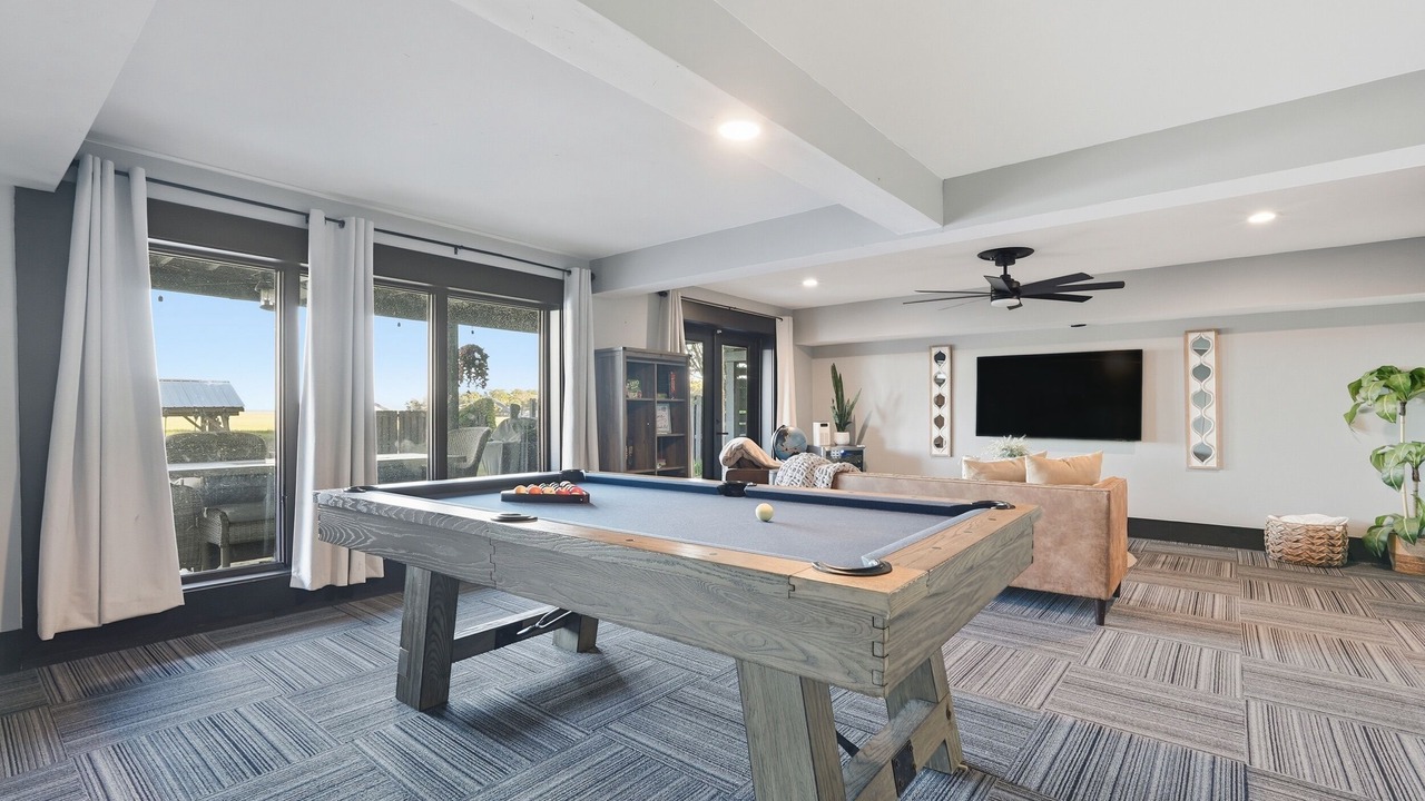 Photo of Bedroom in Midway
