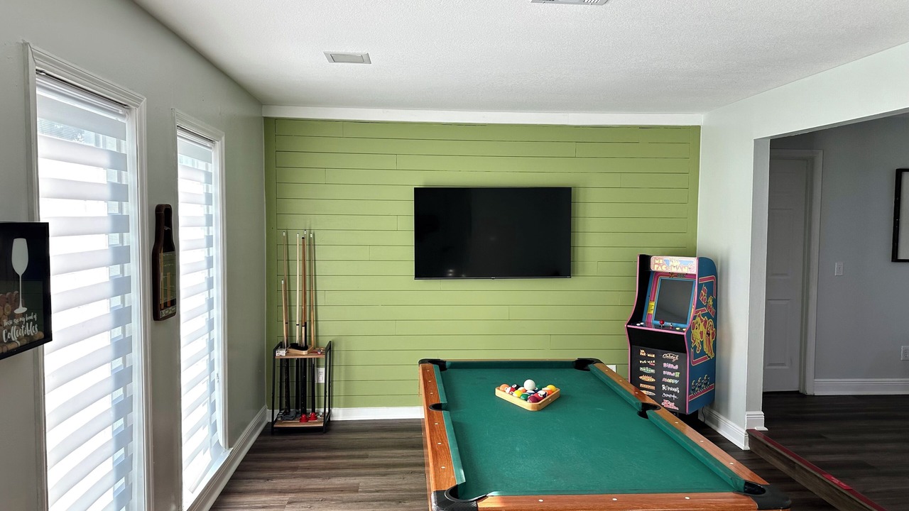 Photo of Bedroom in Monterey