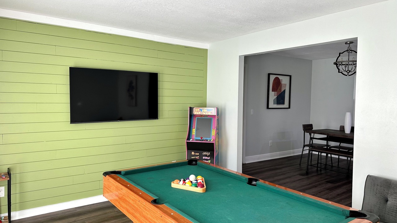 Photo of Bedroom in Monterey