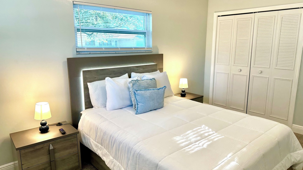 Photo of Bedroom in Monterey