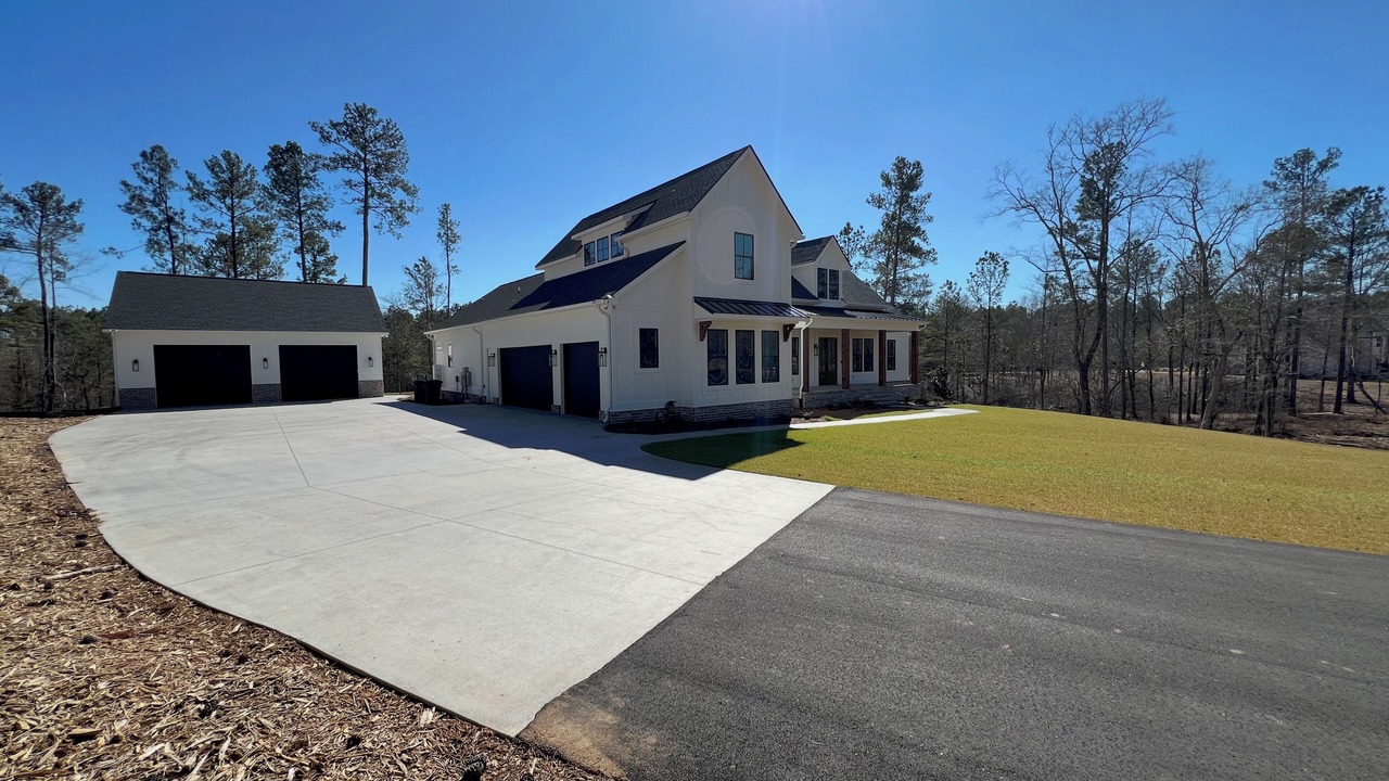 Photo of Outdoor in Appling
