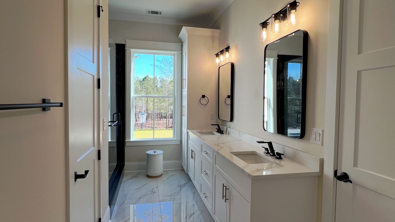 Photo of Bathroom in Appling