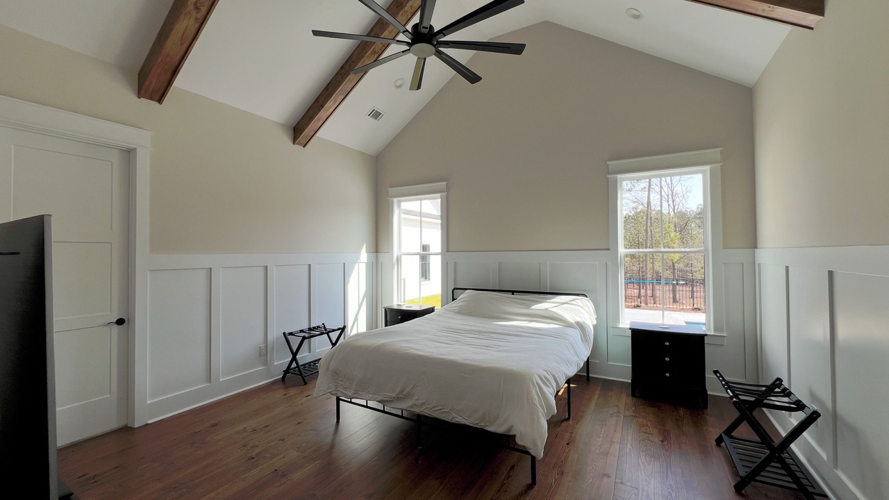 Photo of Bedroom in Appling