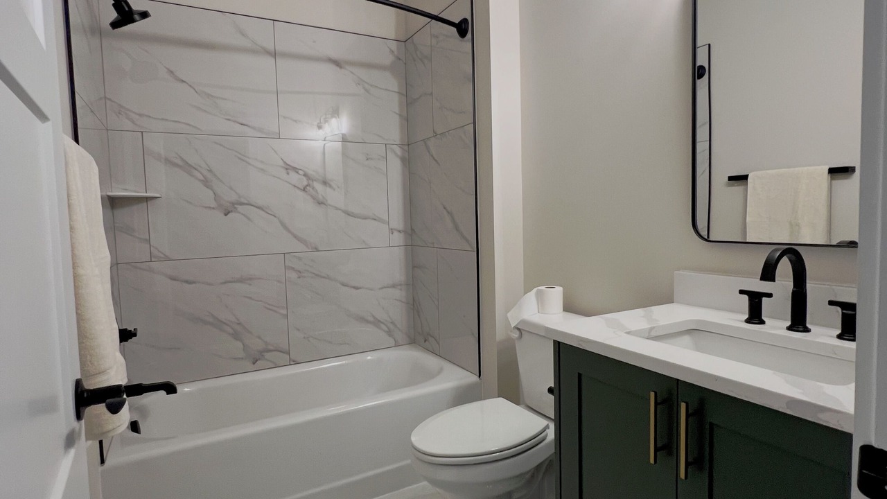 Photo of Bathroom in Appling