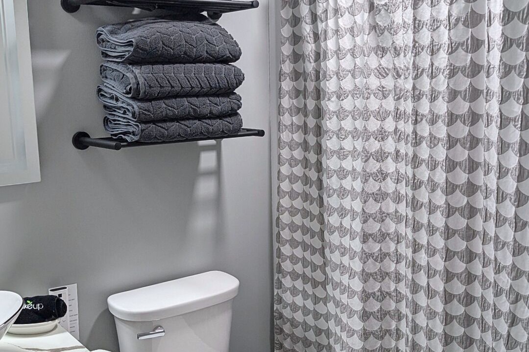 Photo of Bathroom in Lutz