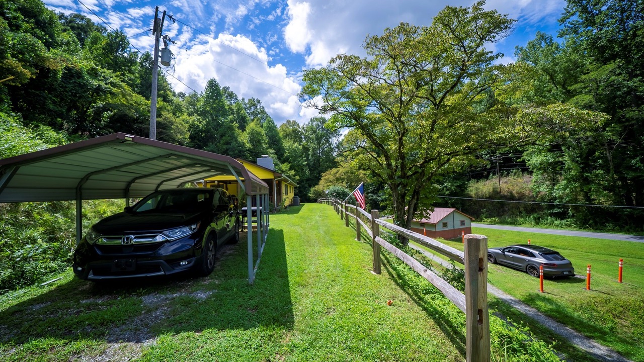 Photo of Others in Tapoco