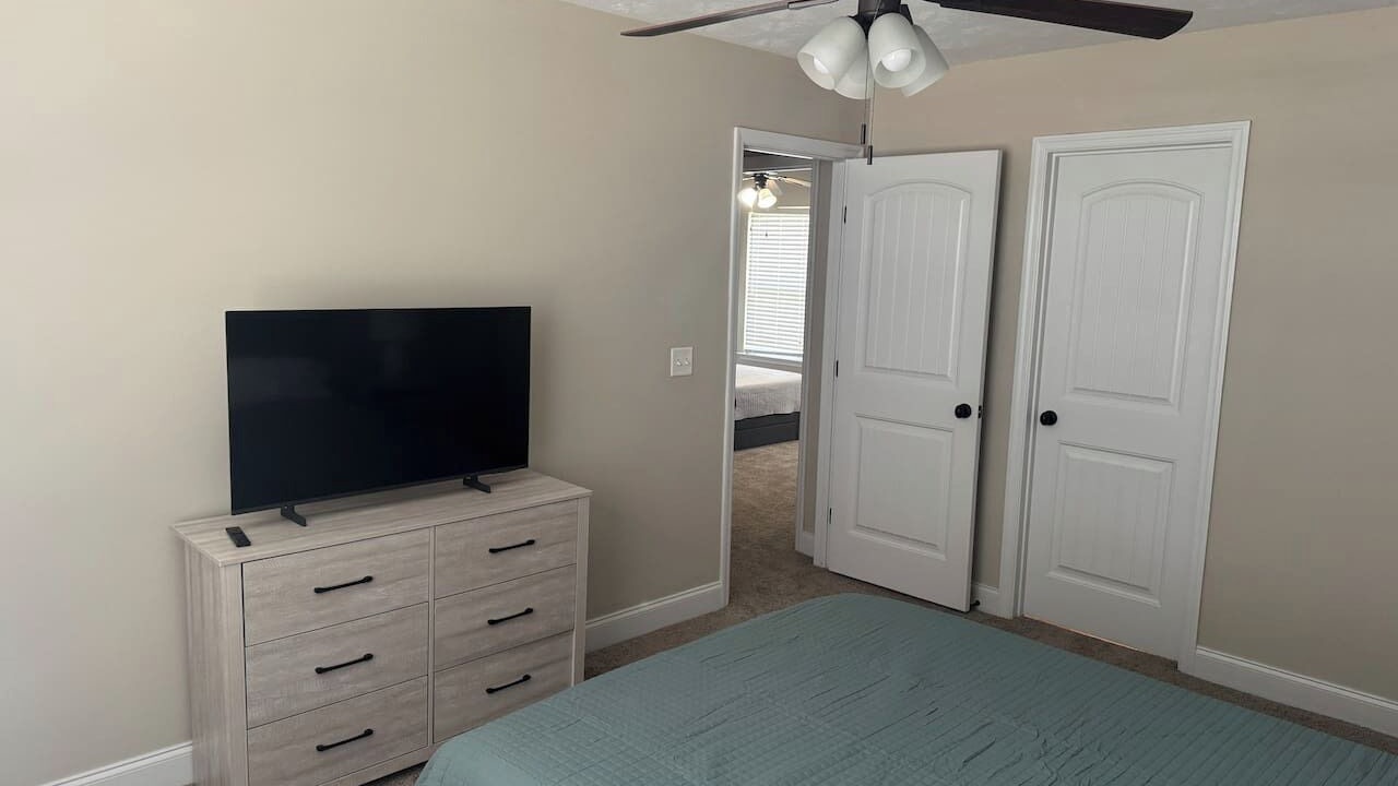 Photo of Bedroom in Midtown