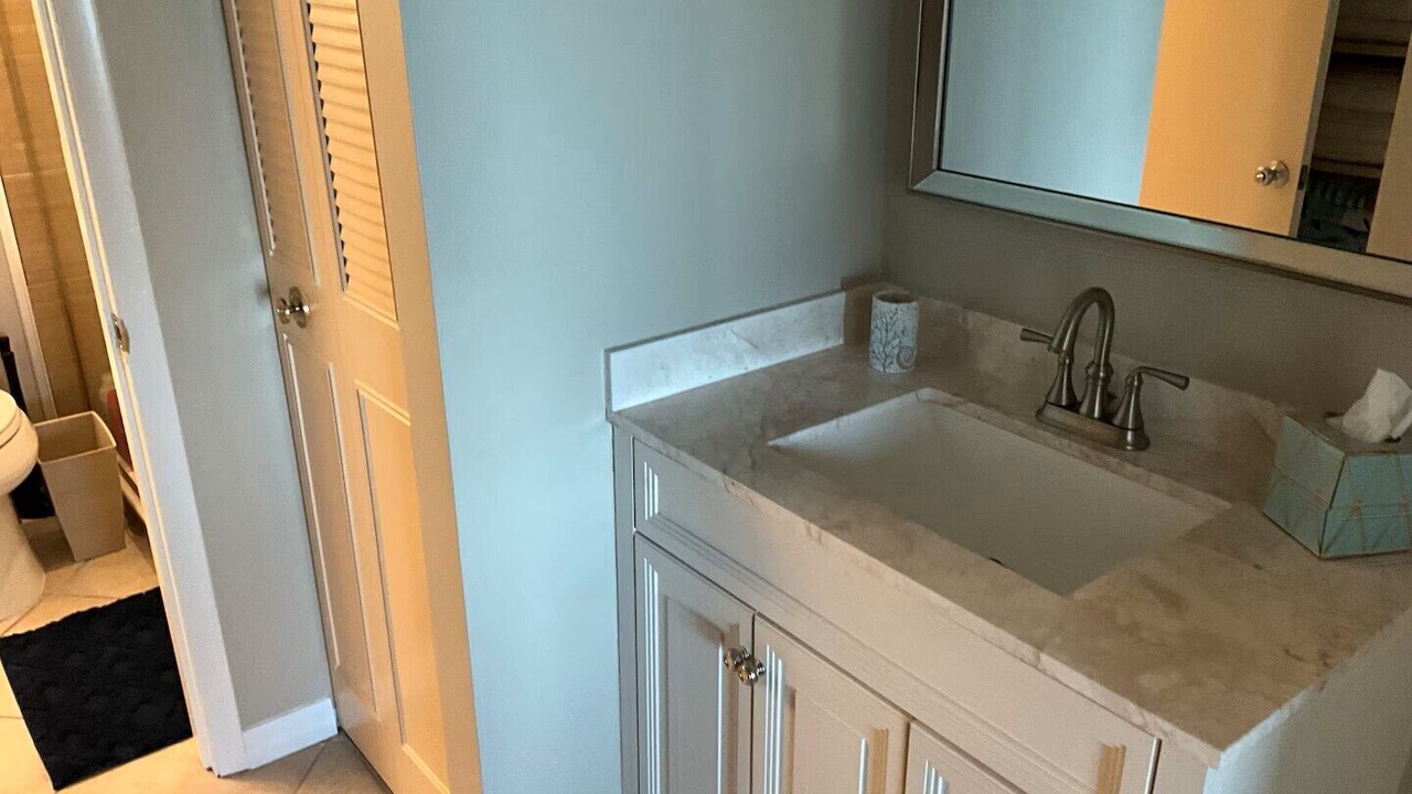 Photo of Bathroom in Isles of Capri