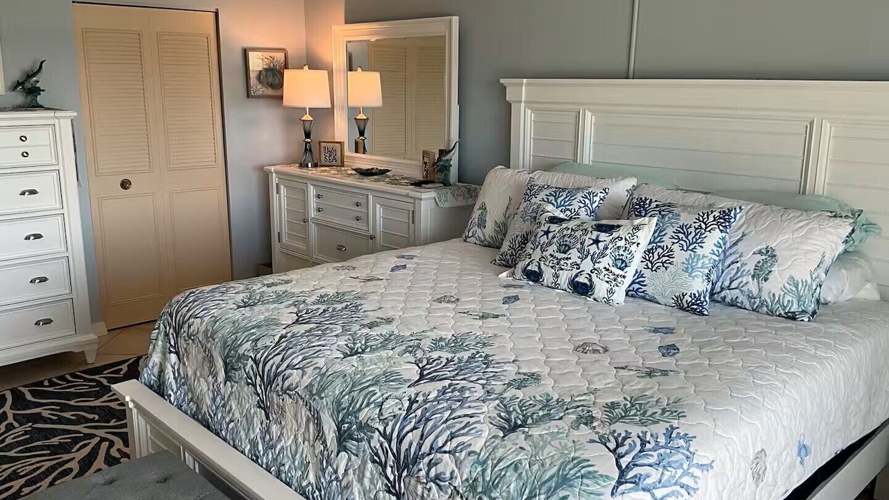 Photo of Bedroom in Isles of Capri