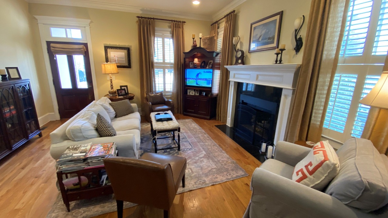 Photo of Livingroom in Evans