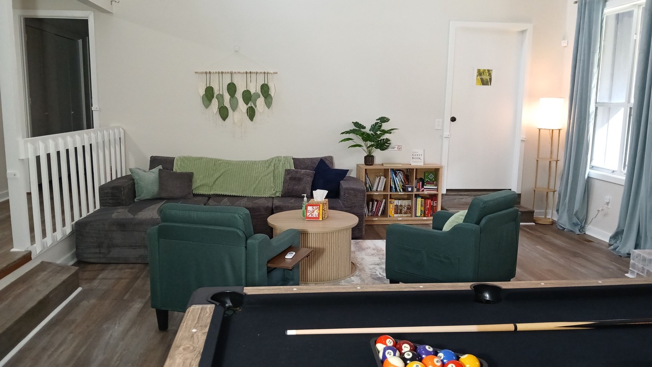 Photo of Livingroom in Westover