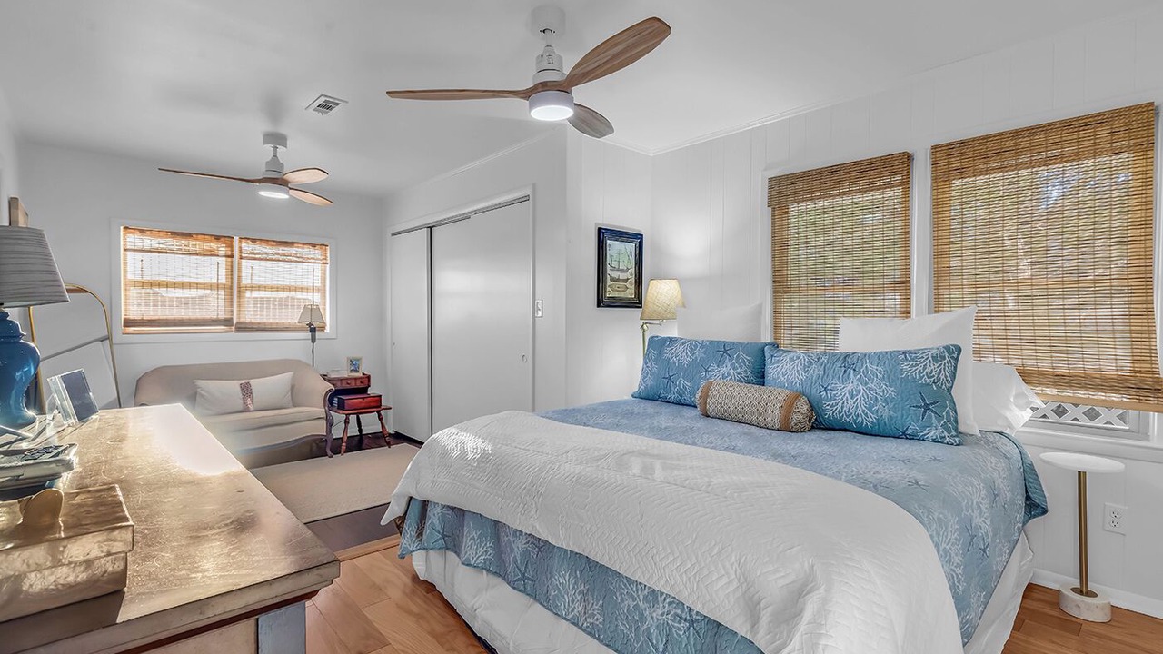 Photo of Bedroom in Inlet Harbour