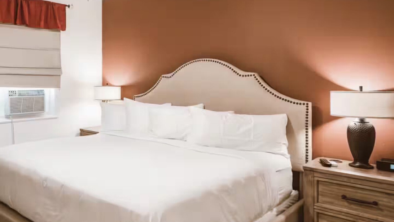 Photo of Bedroom in Palm Beach