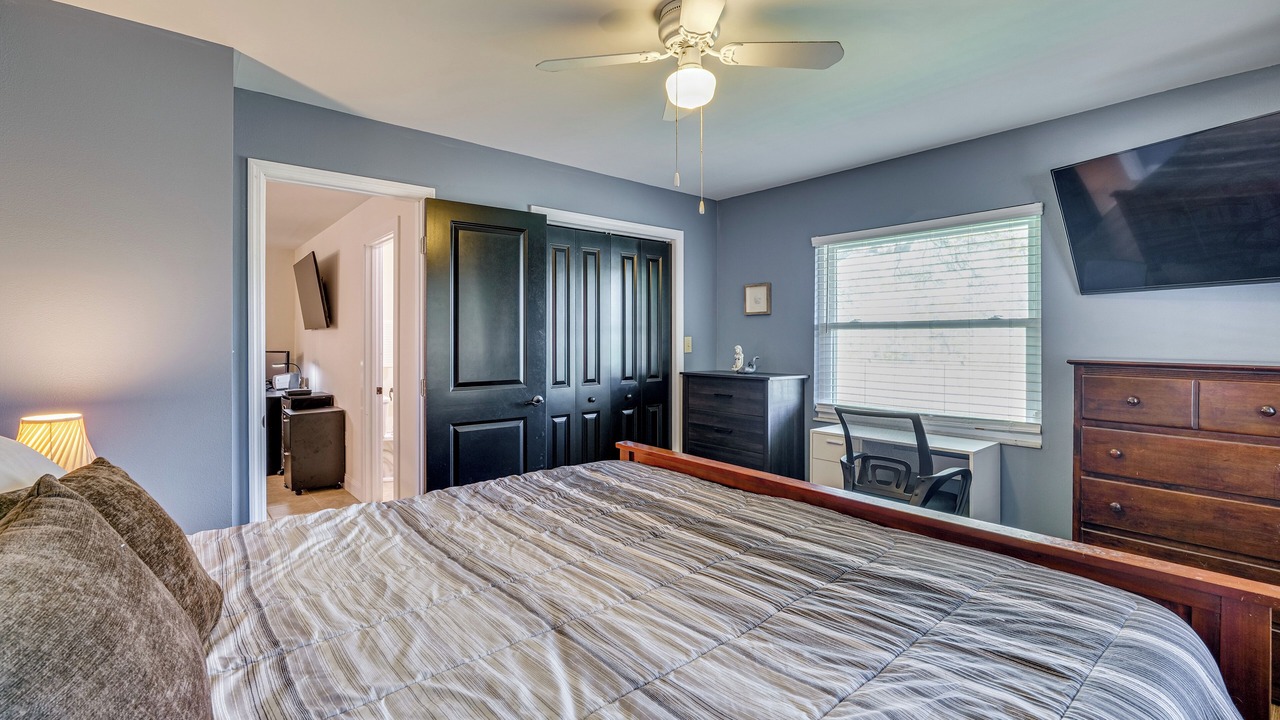Photo of Bedroom in Fedhaven