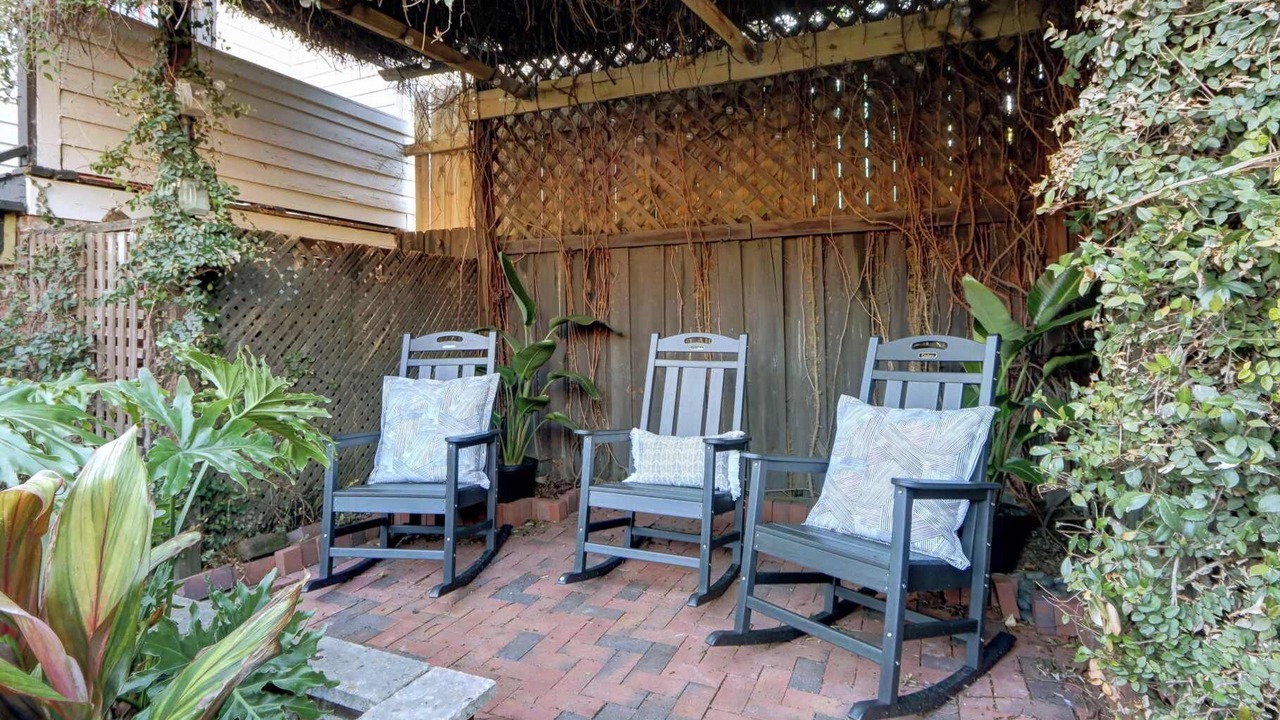 Photo of Patio Balcony in Beach Institute