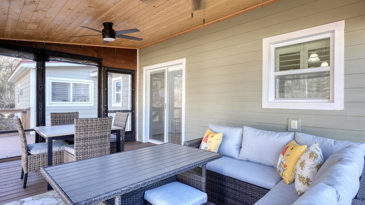 Photo of Outdoor in Water's Edge