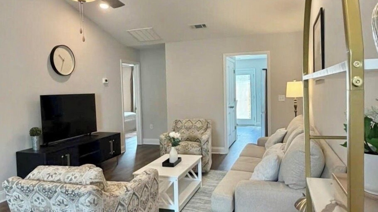 Photo of Livingroom in Gracewood