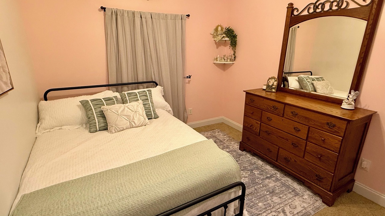 Photo of Bedroom in Riverwood Plantation