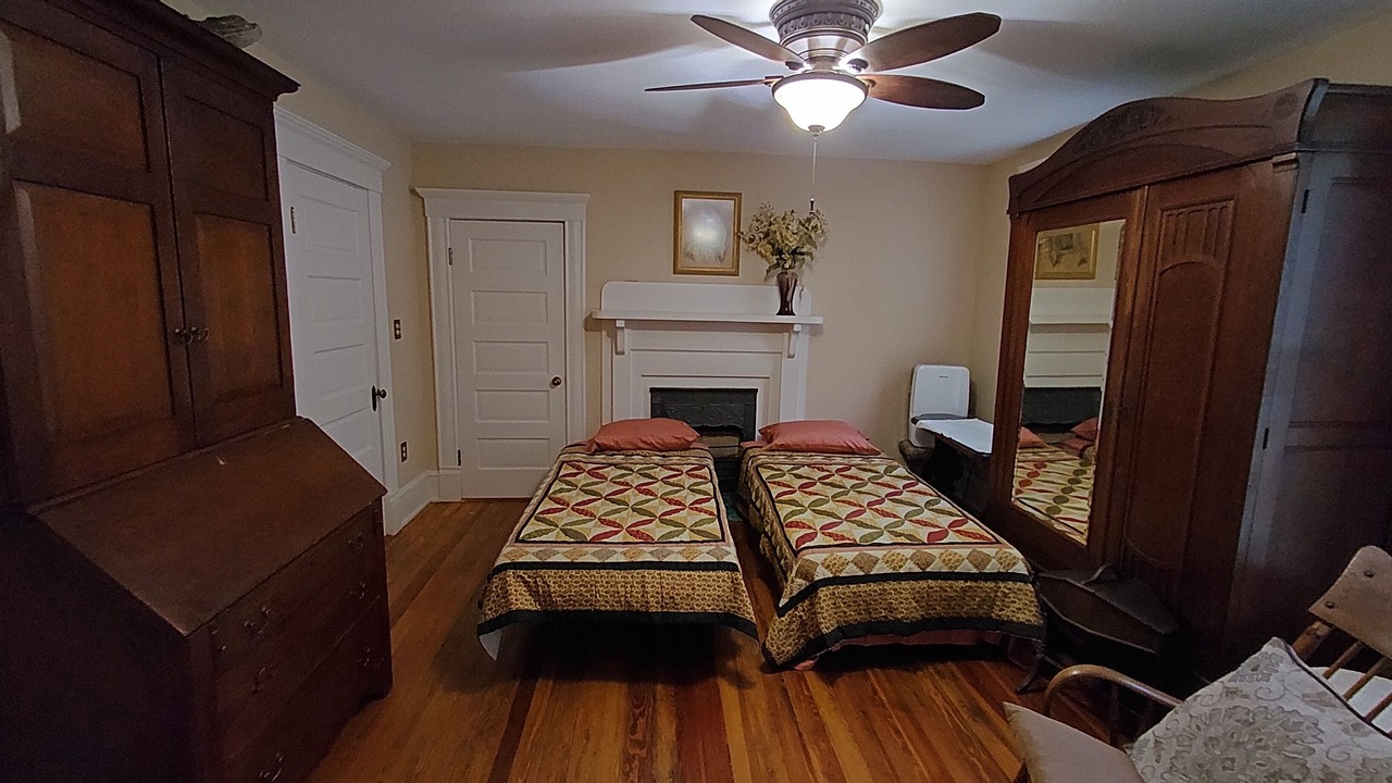 Photo of Bedroom in Woodbine