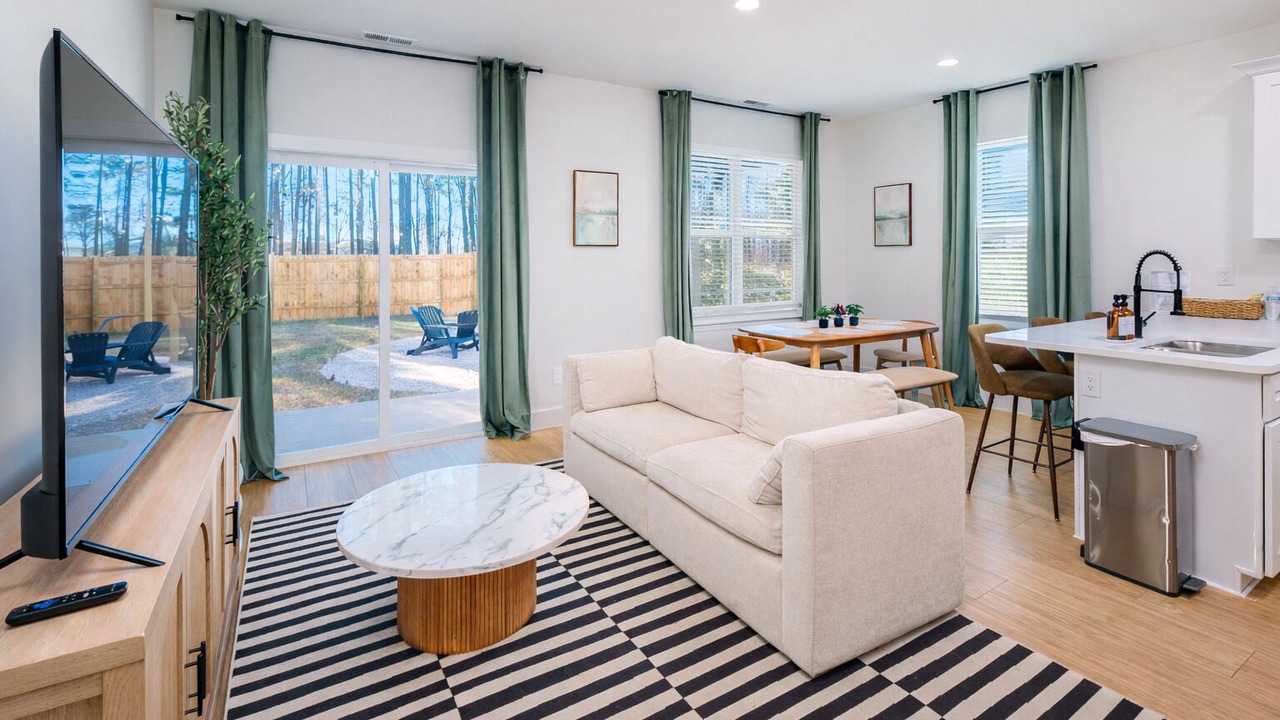 Photo of Livingroom in Boiling Springs