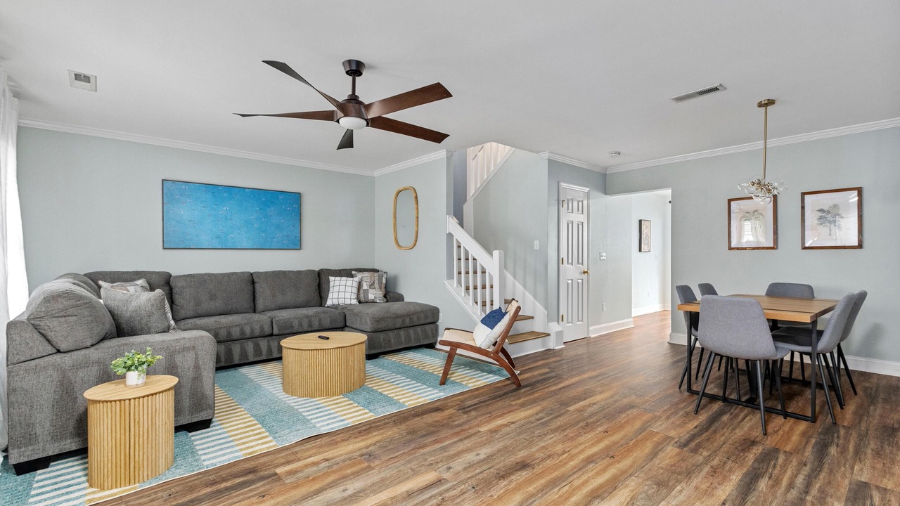 Photo of Livingroom in Charleston