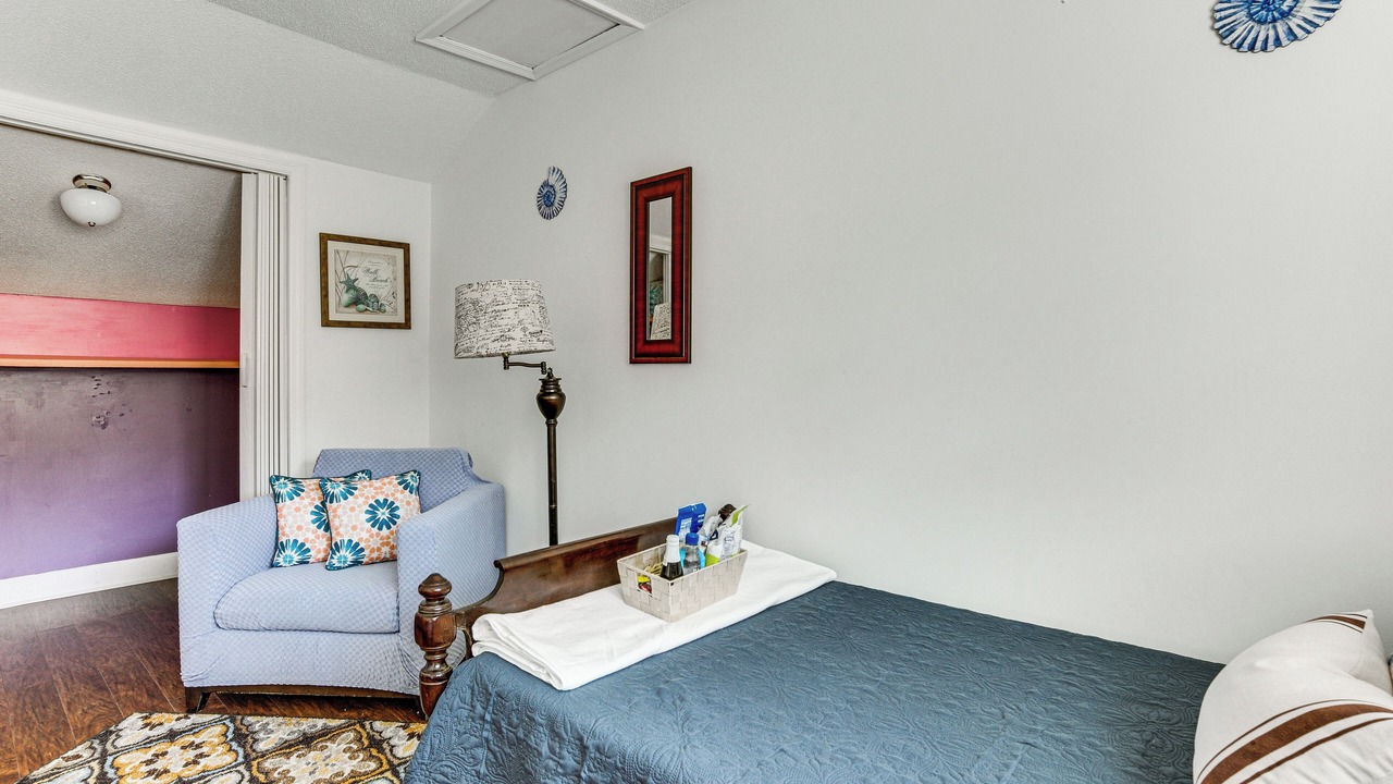 Photo of Bedroom in Saint Helena Island