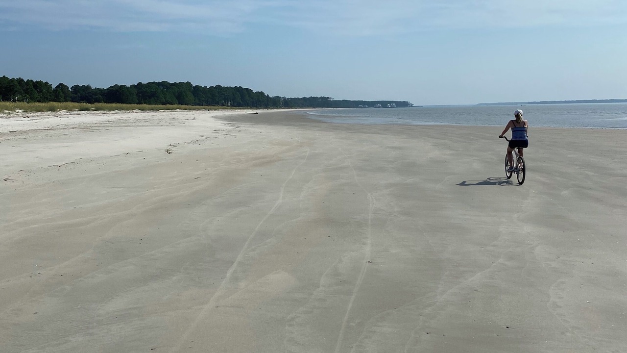 Photo of Others in Melrose on the Beach