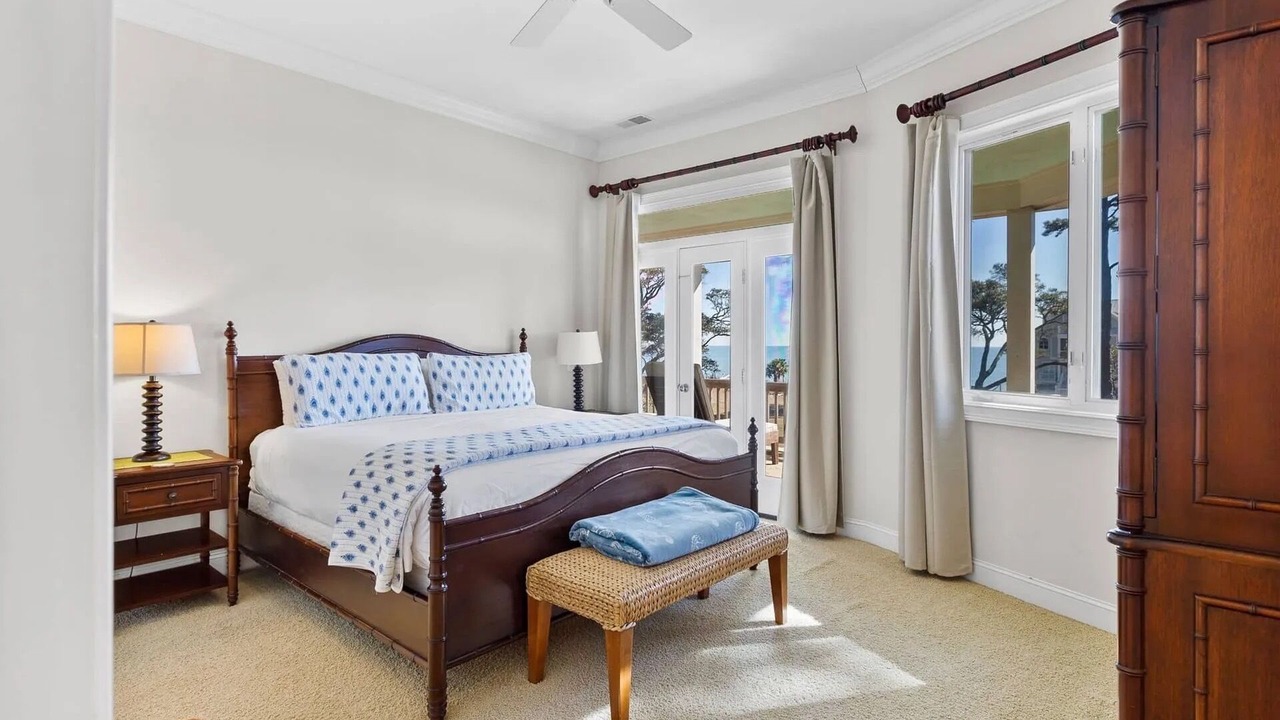 Photo of Bedroom in Melrose on the Beach