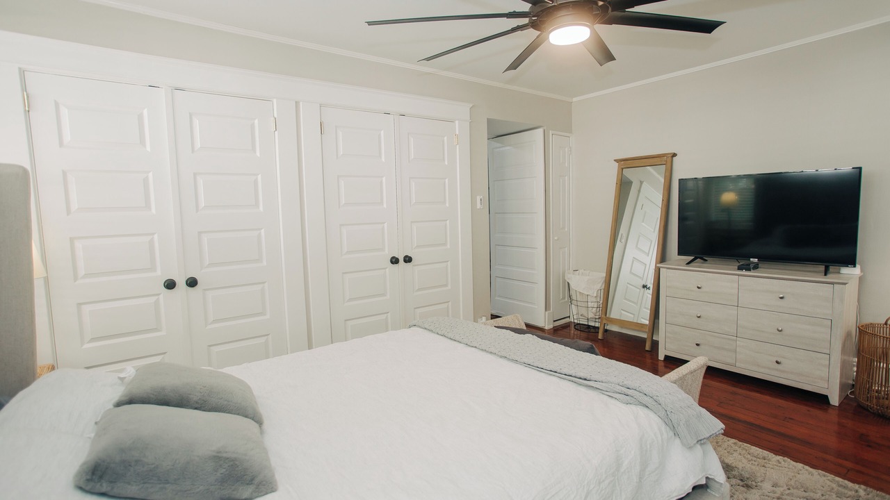 Photo of Bedroom in Midtown